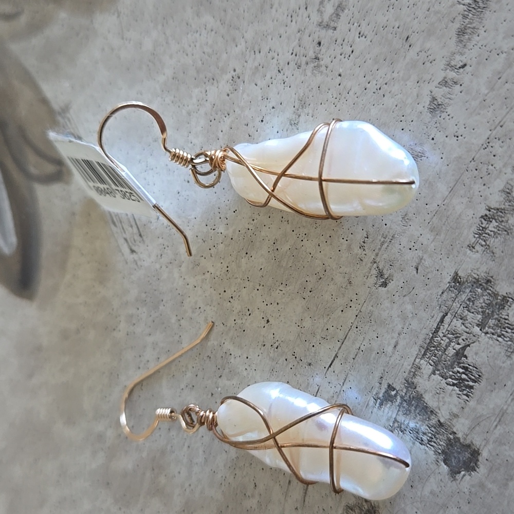 Bittersweet Designs Freshwater Pearl Earrings, NWT